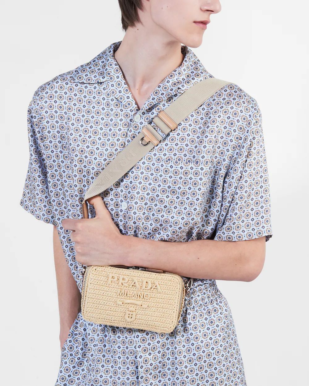 人気【PRADA】ファブリック クロシェ バッグ