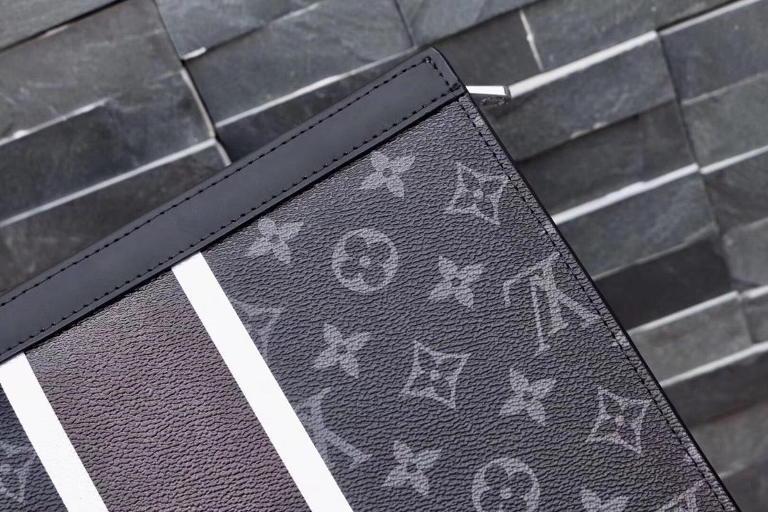 Louis Vuitton  力強いスタイルを備えた新しいミディアムサイズのハンドバッグ