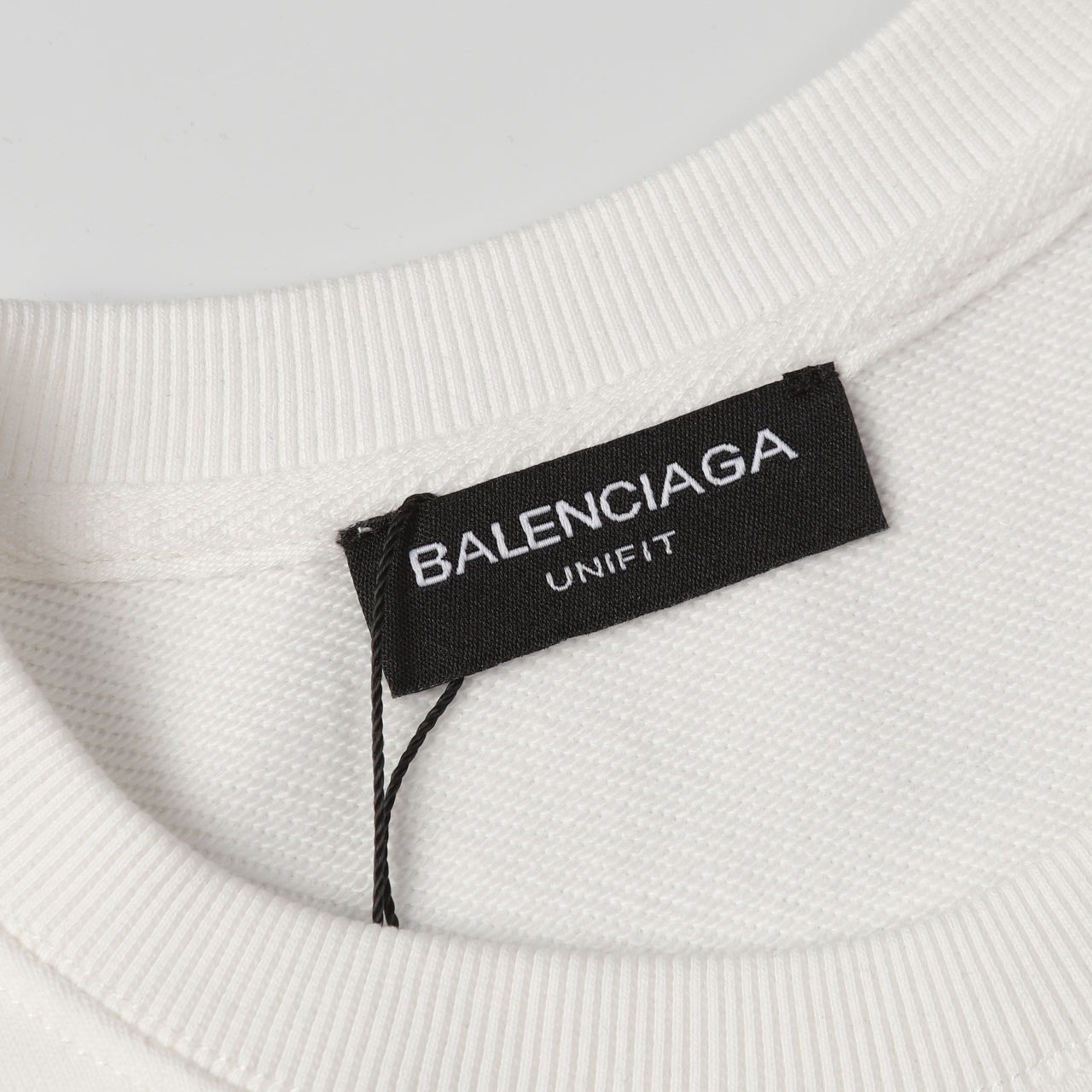 【BALENCIAGA公式旗艦店】好評に付き再入荷！！