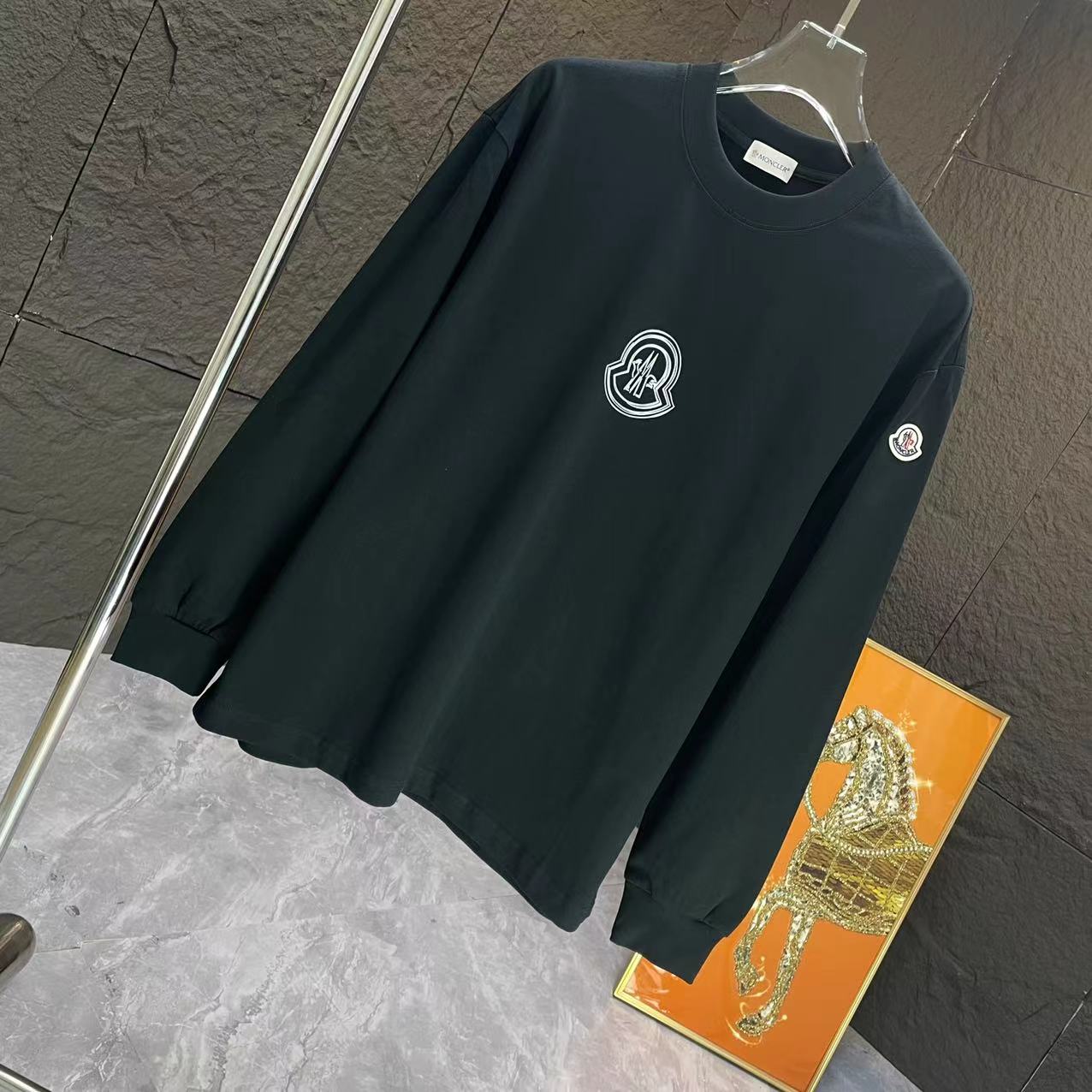【MONCLER 公式旗艦店】ご好評に付き再入荷！！