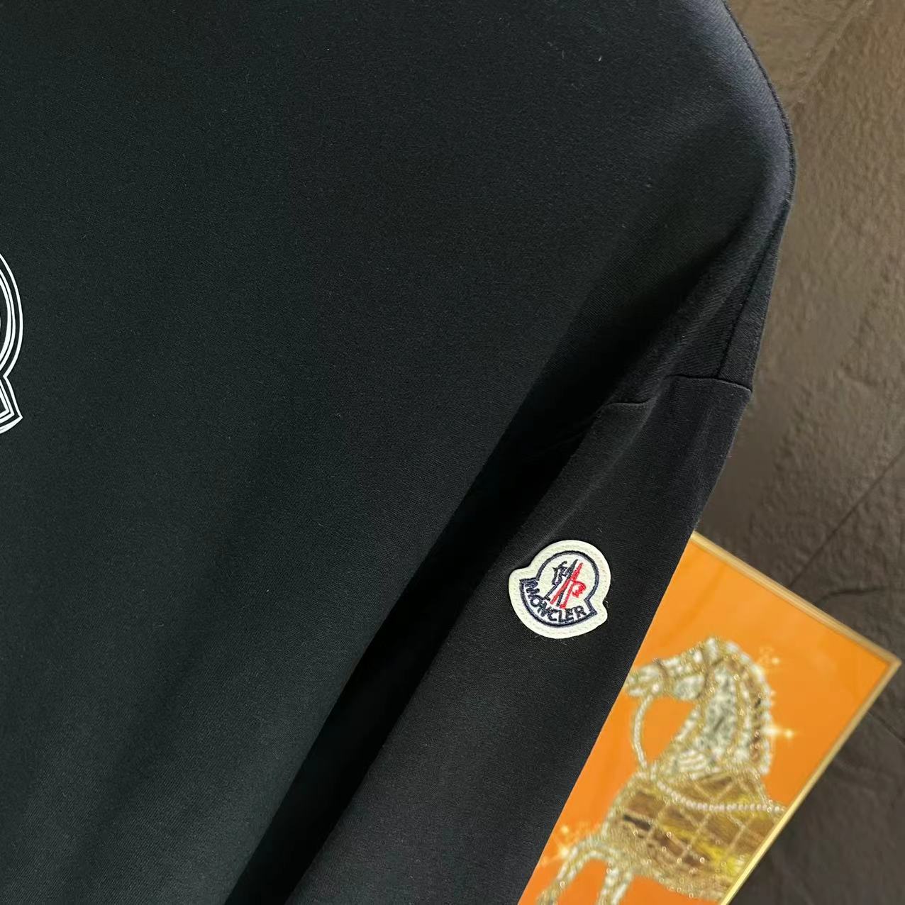【MONCLER 公式旗艦店】ご好評に付き再入荷！！