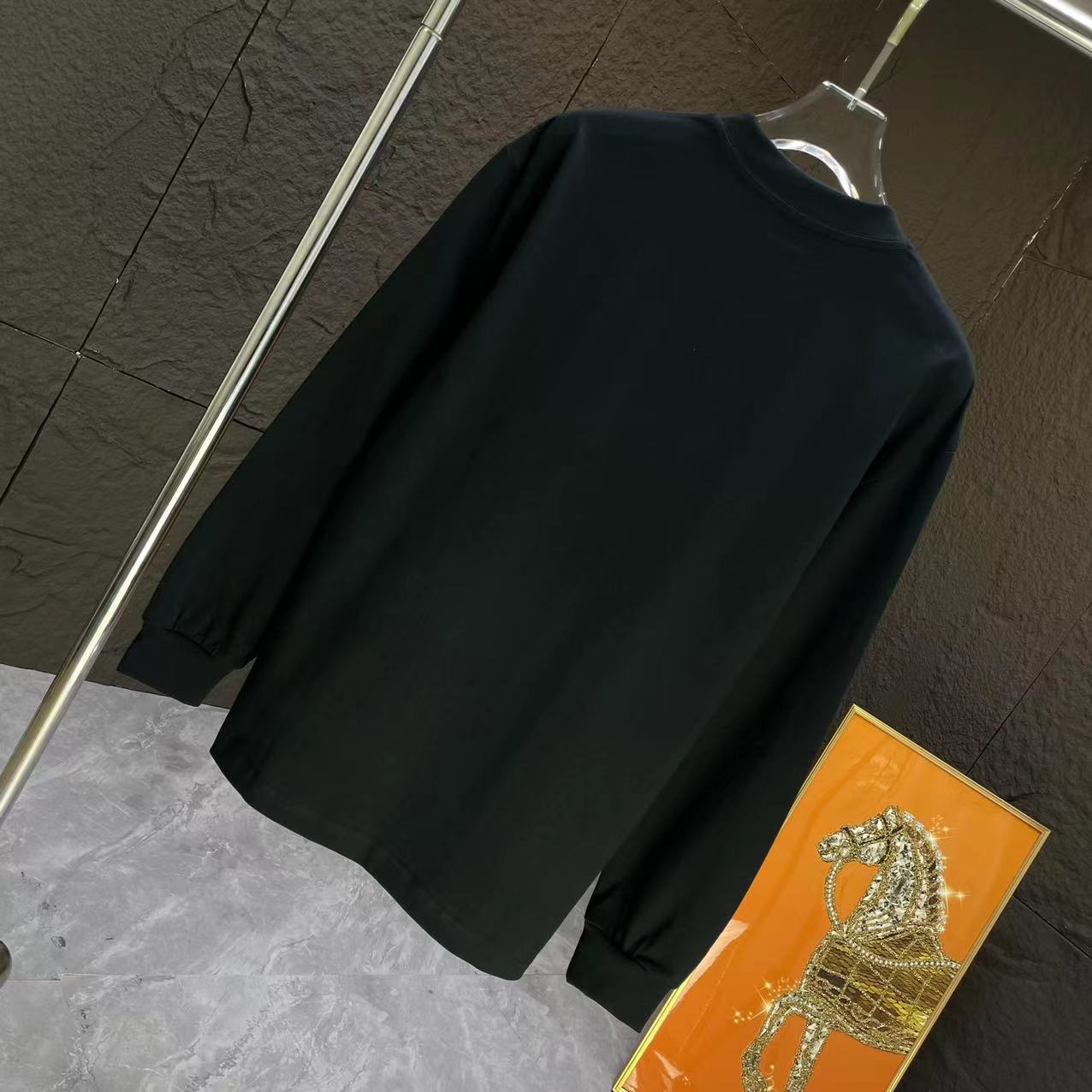【MONCLER 公式旗艦店】ご好評に付き再入荷！！