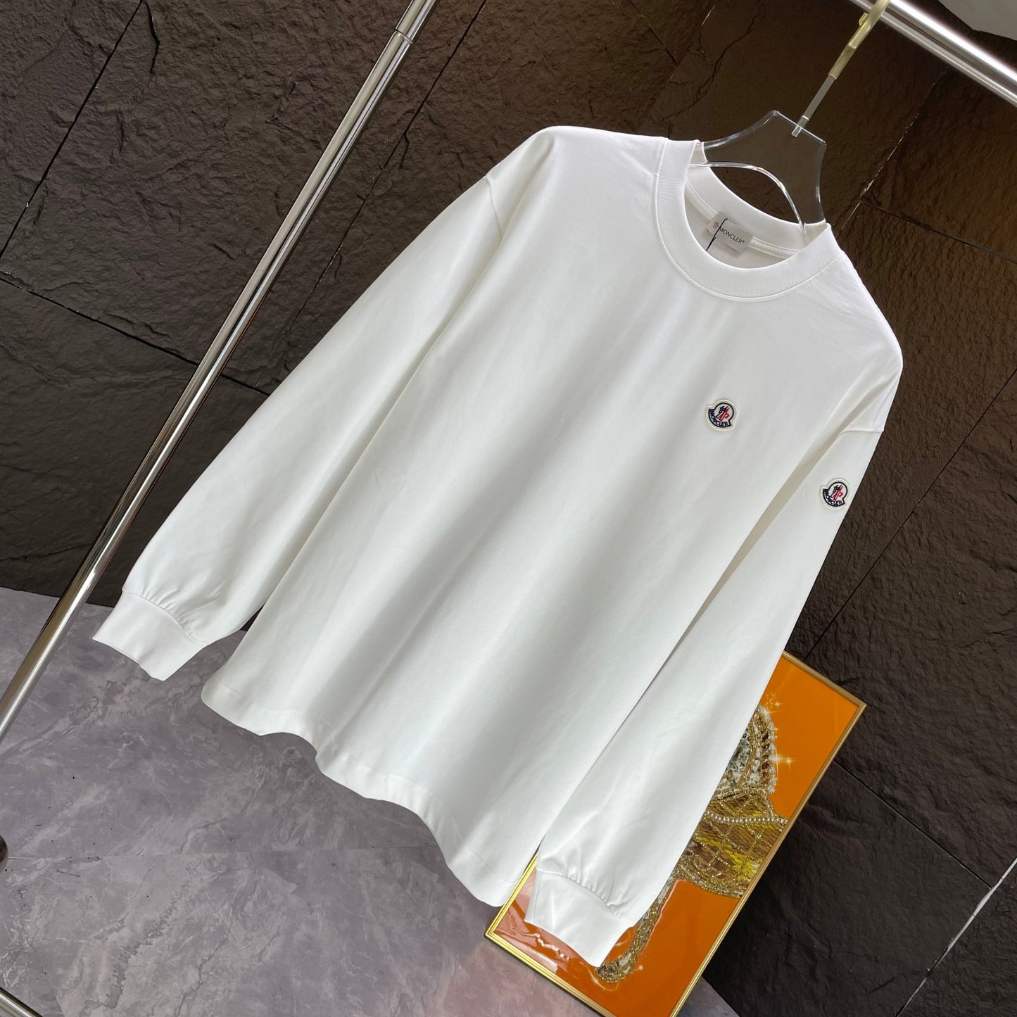 【MONCLER 公式旗艦店】ご好評に付き再入荷！！