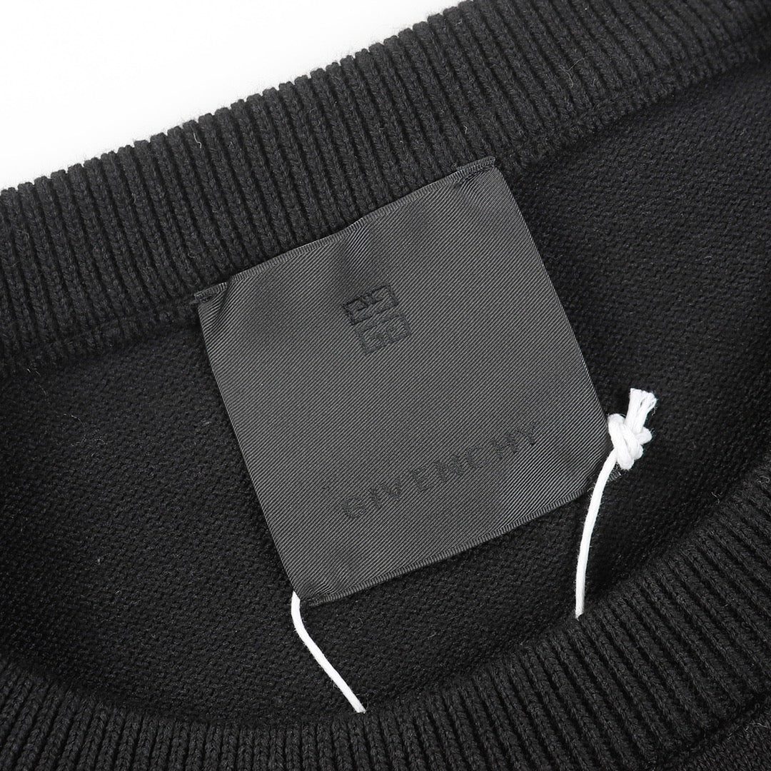 【Givenchy公式旗艦店】好評に付き再入荷！！