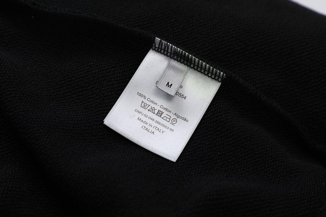 【 Dior 旗艦店】ご好評に付き再入荷！！