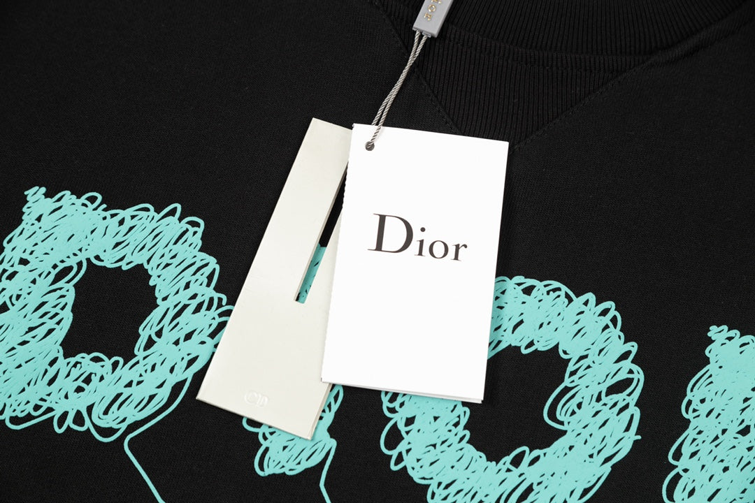 【 Dior 旗艦店】ご好評に付き再入荷！！