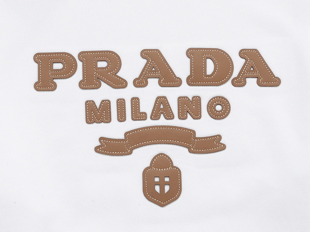 【PRADA公式旗艦店】ご好評に付き再入荷！！