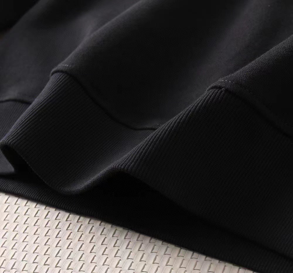 【MONCLER 公式旗艦店】ご好評に付き再入荷！！