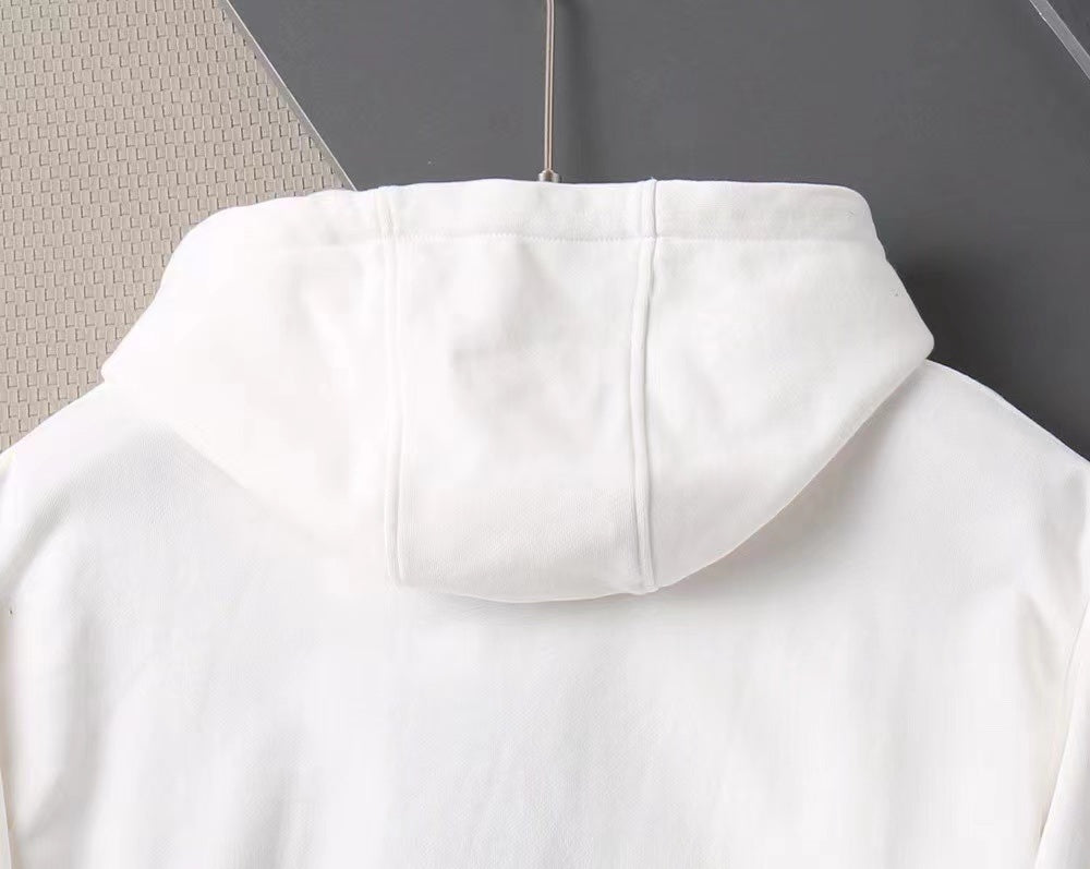 【 Burberry 旗艦店】ご好評に付き再入荷！！