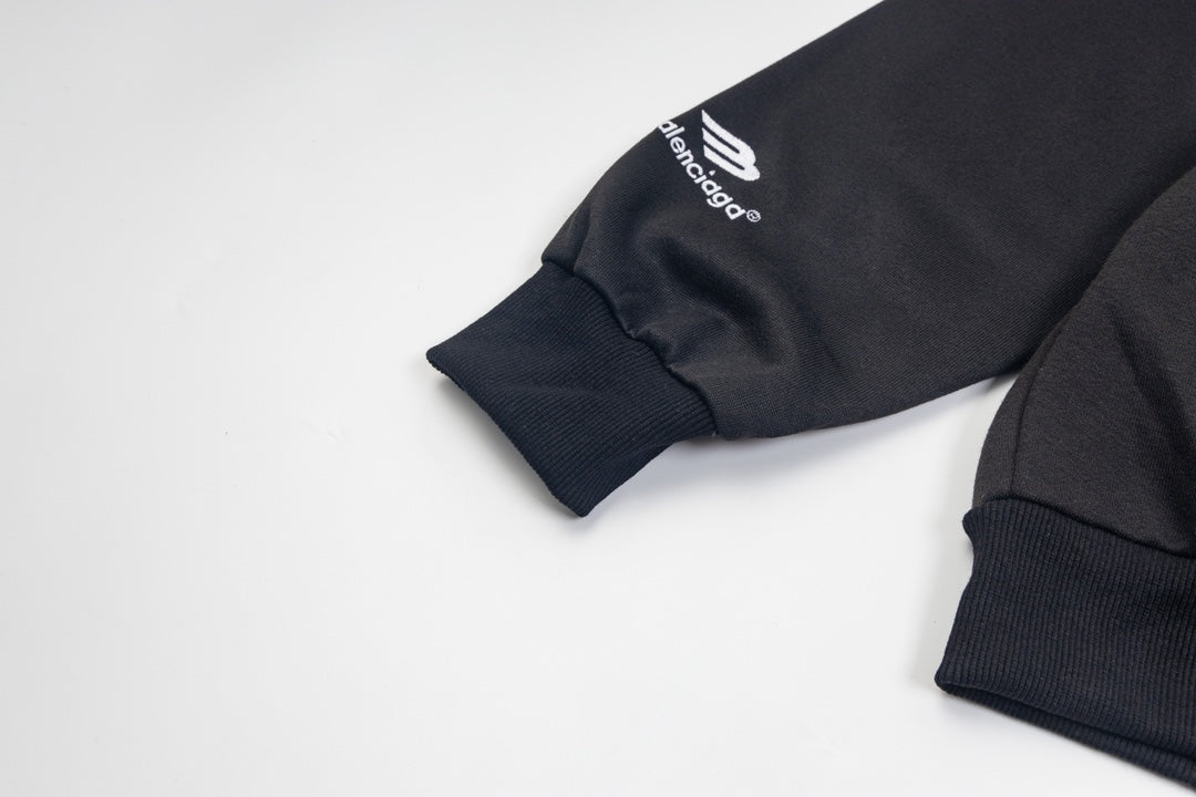 【BALENCIAGA公式旗艦店】好評に付き再入荷！！