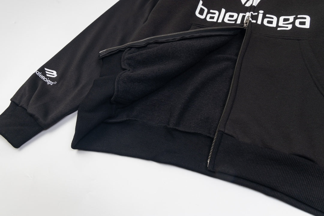 【BALENCIAGA公式旗艦店】好評に付き再入荷！！