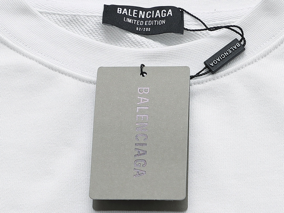 【BALENCIAGA公式 旗艦店】ご好評に付き再入荷！