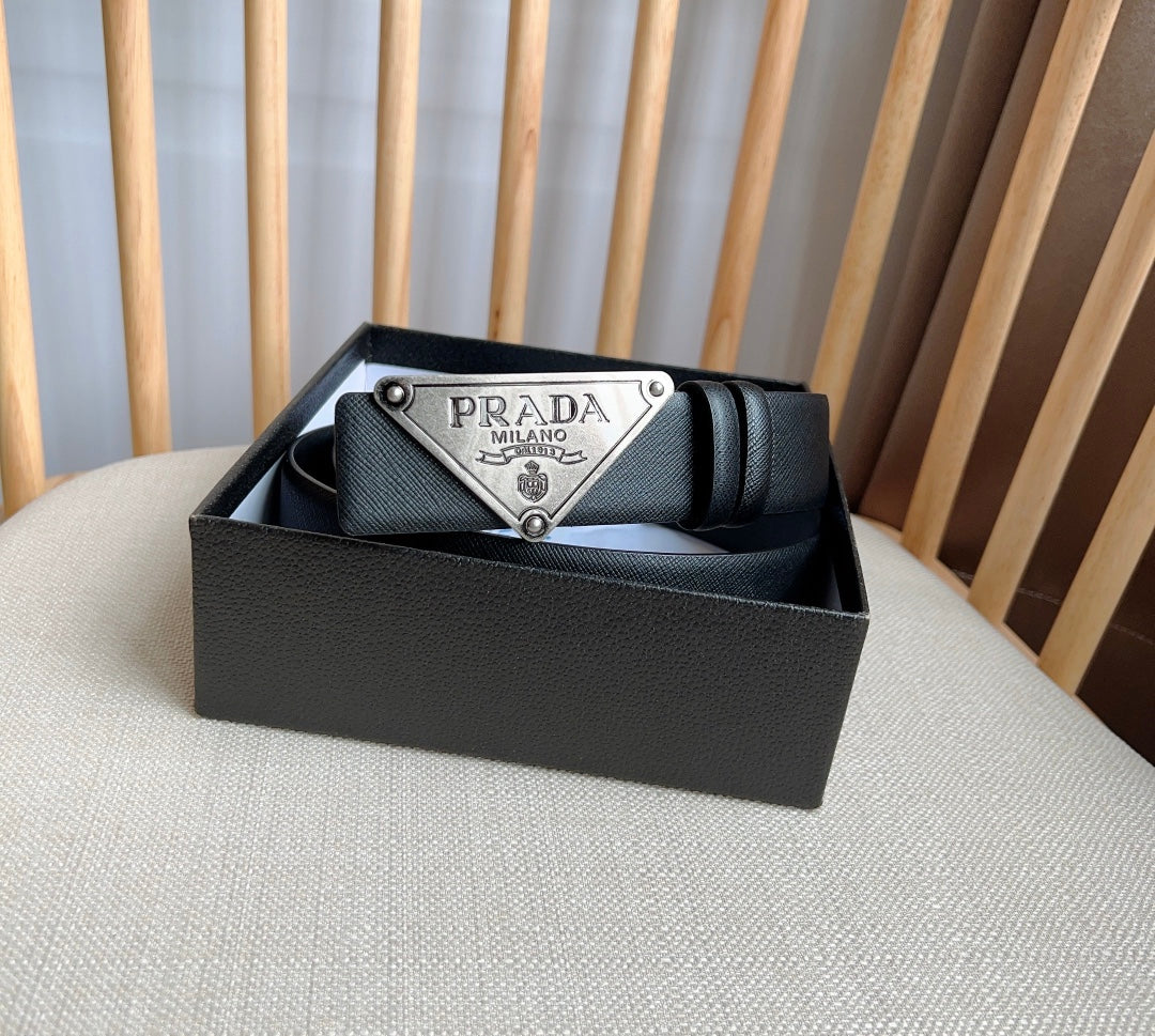 PRADA バックル式多機能モジュラーアクセサリーベルト