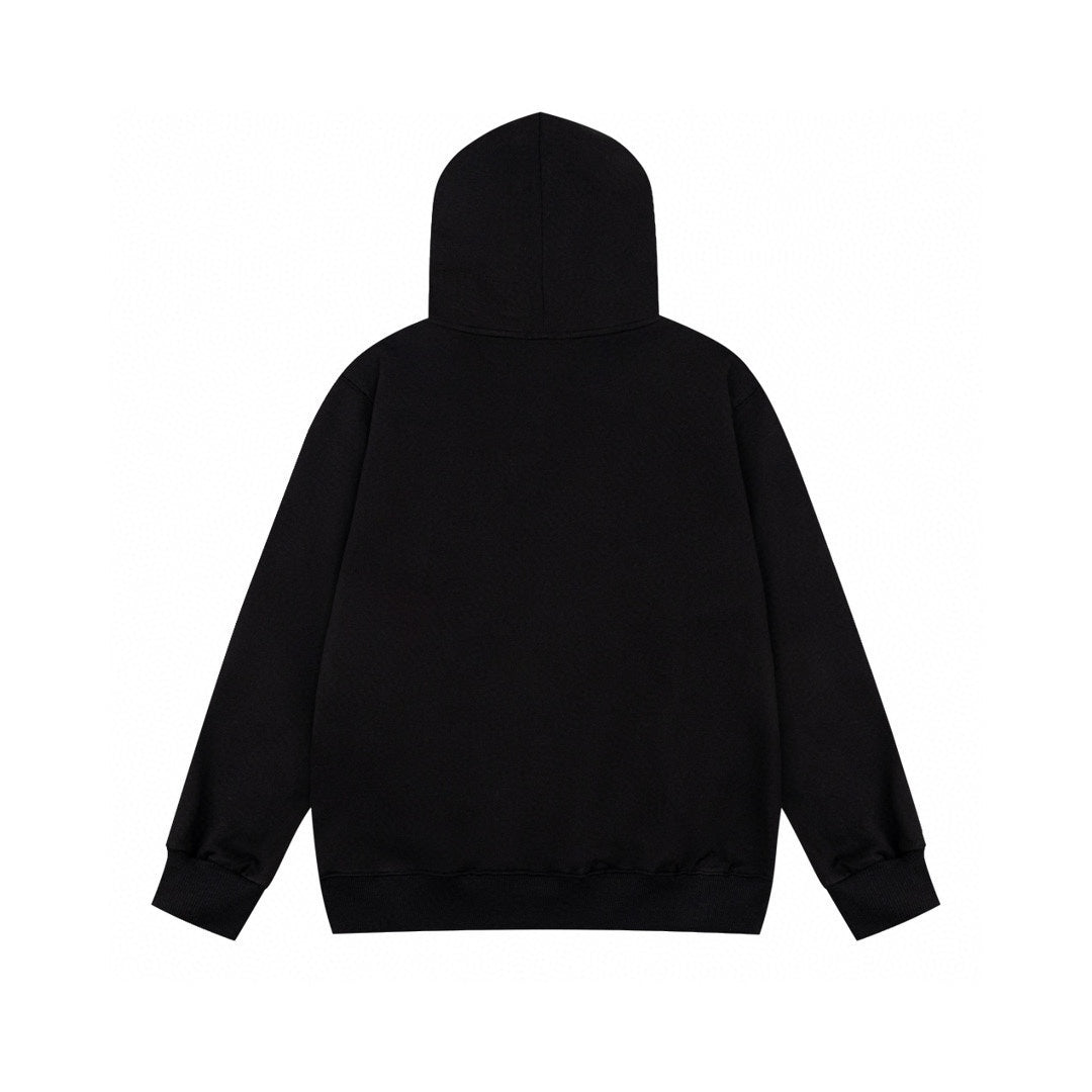 【 Celine 旗艦店】ご好評に付き再入荷！！