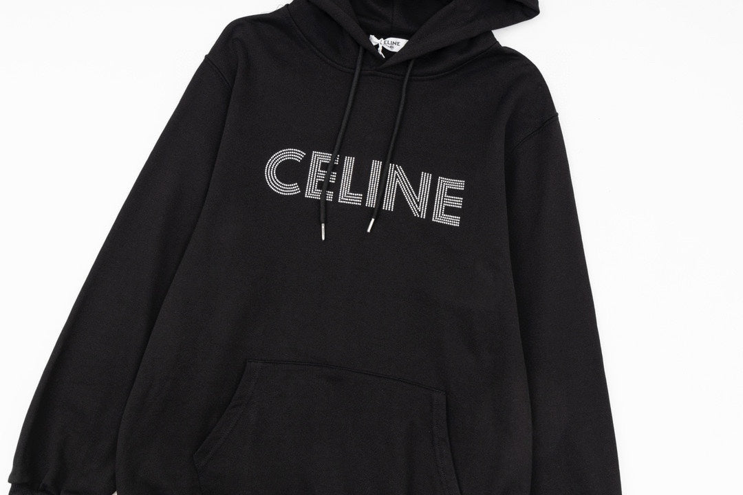 【 Celine 旗艦店】ご好評に付き再入荷！！