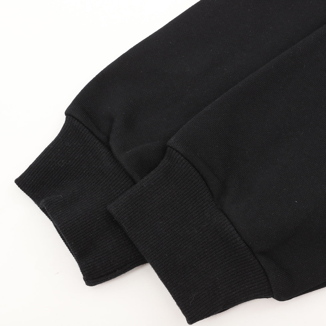 【 Celine 旗艦店】ご好評に付き再入荷！！