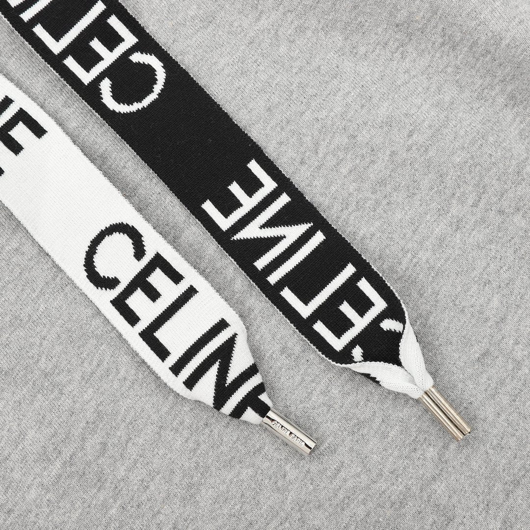 【 Celine 旗艦店】ご好評に付き再入荷！！