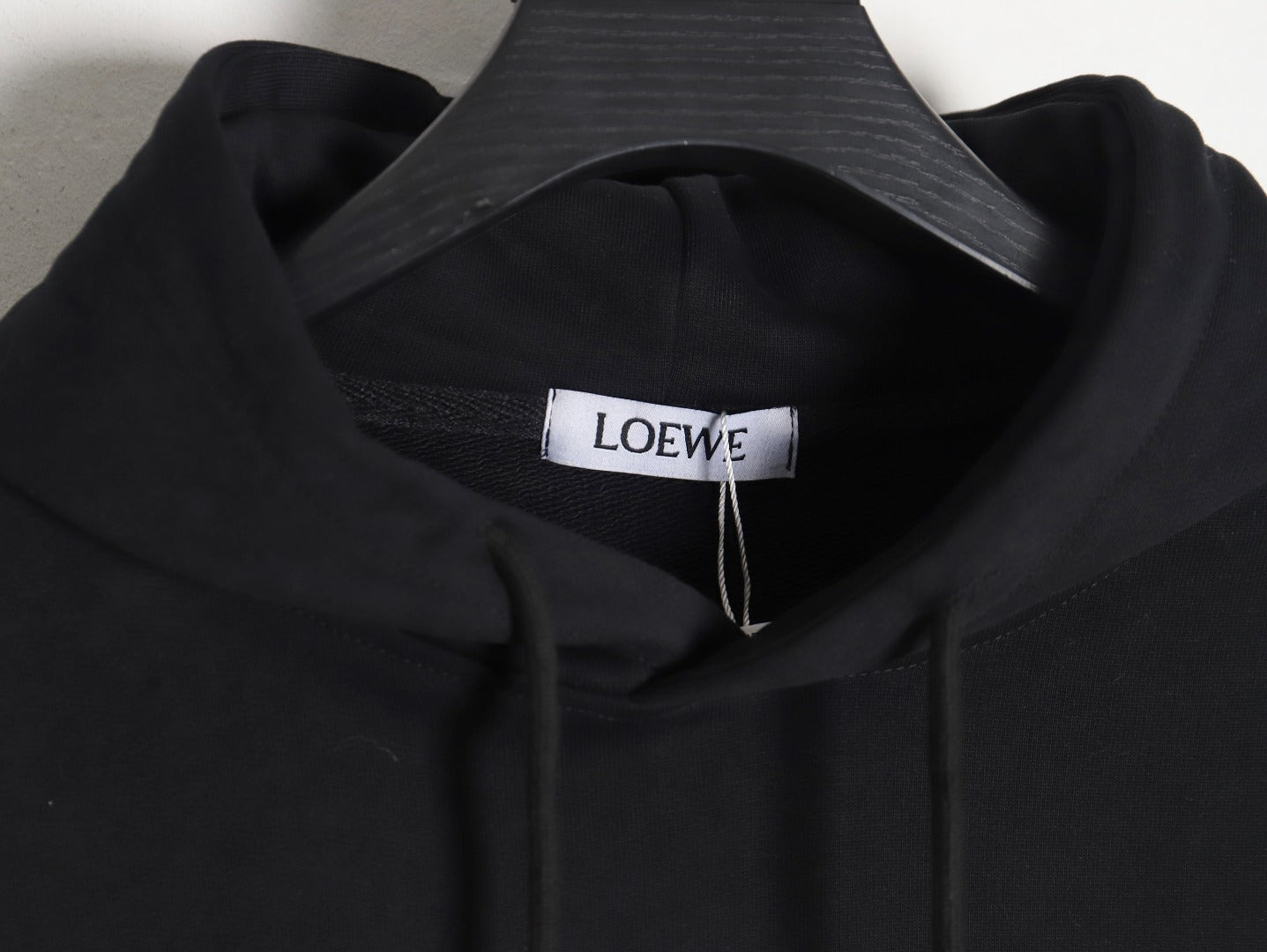 【 LOEWE旗艦店】ご好評に付き再入荷！！