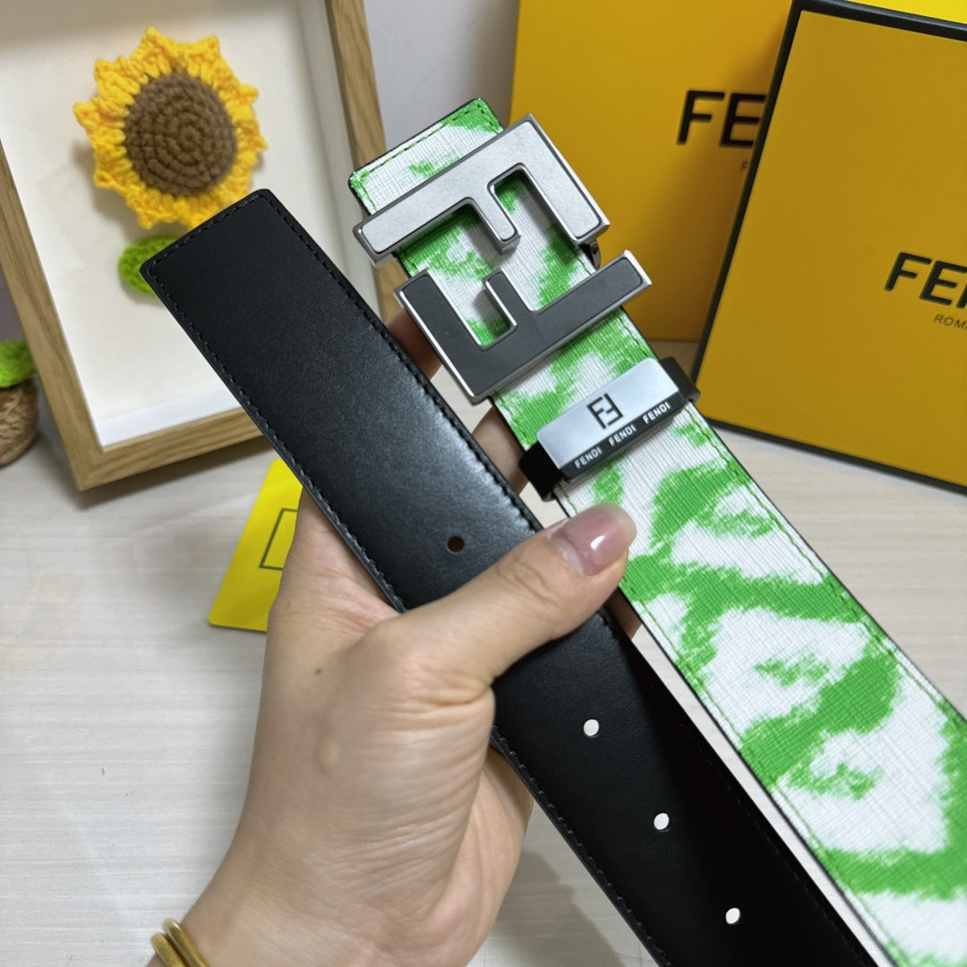【FENDI 公式旗艦店】着好評に付き再入荷！