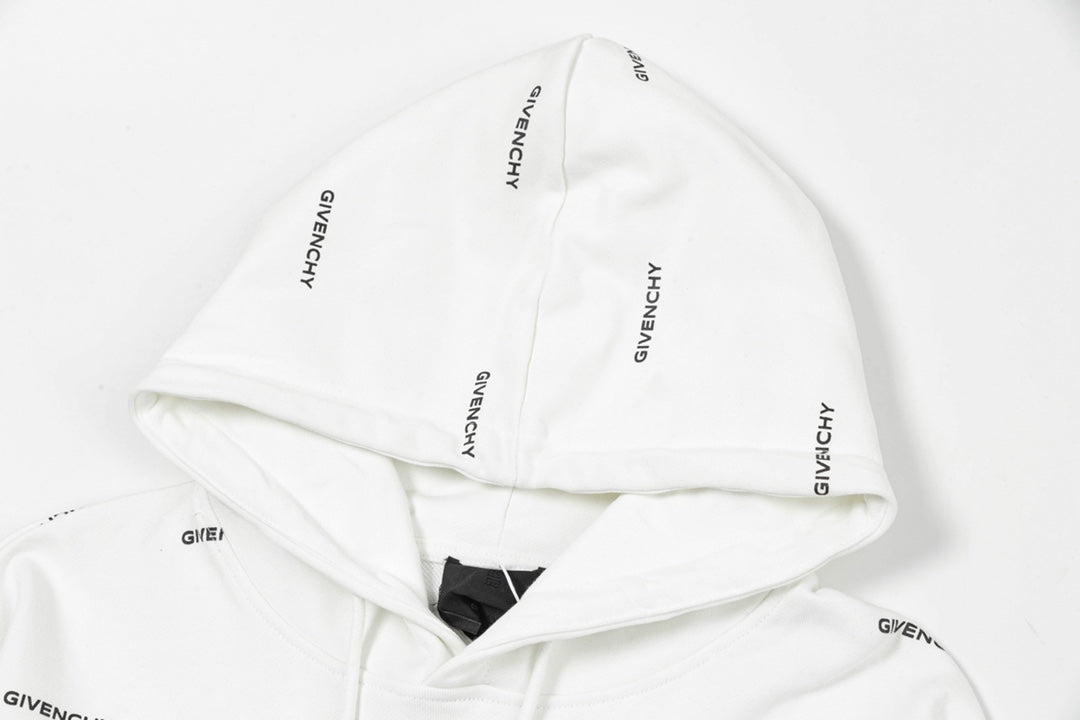 【Givenchy公式旗艦店】好評に付き再入荷！！