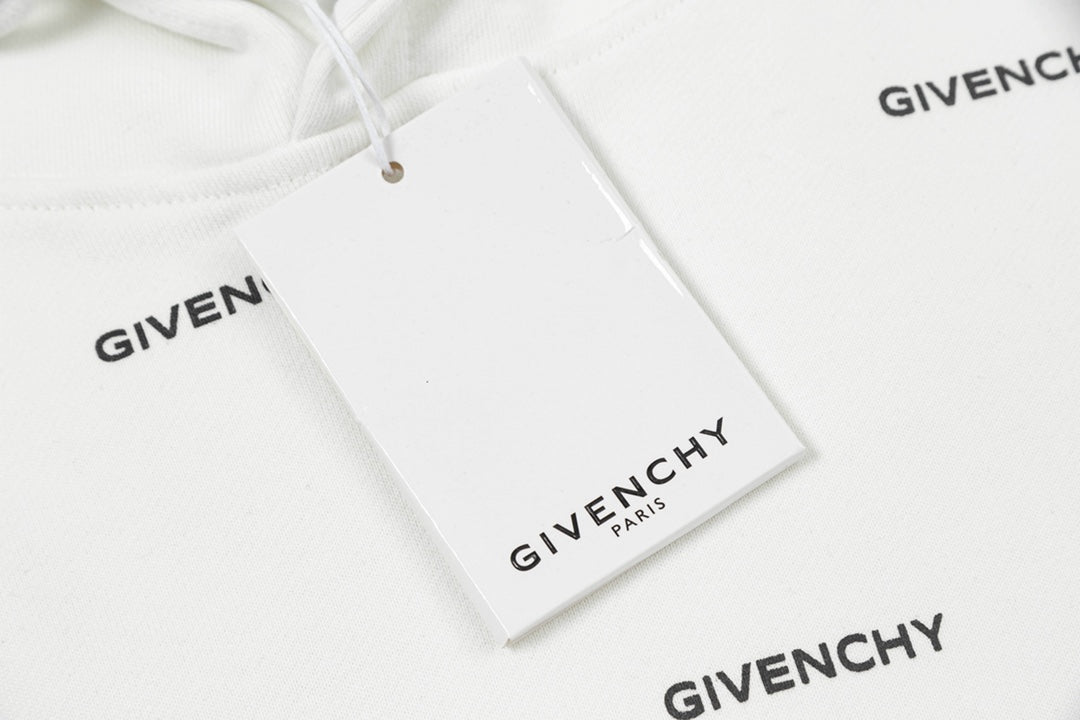 【Givenchy公式旗艦店】好評に付き再入荷！！