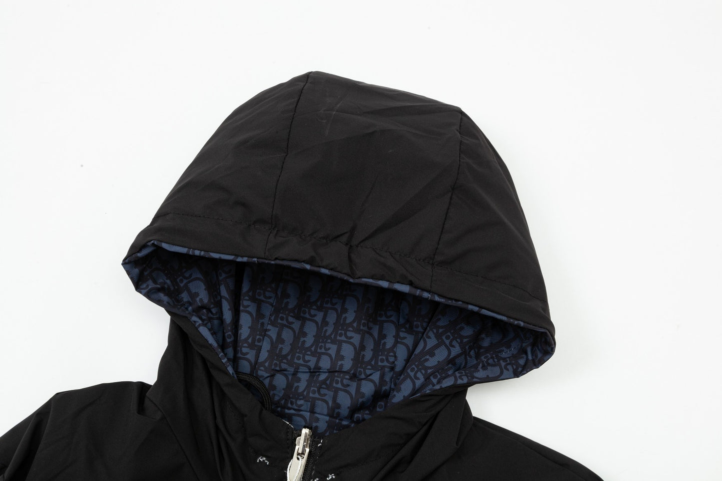 【 Dior 旗艦店】ご好評に付き再入荷！！