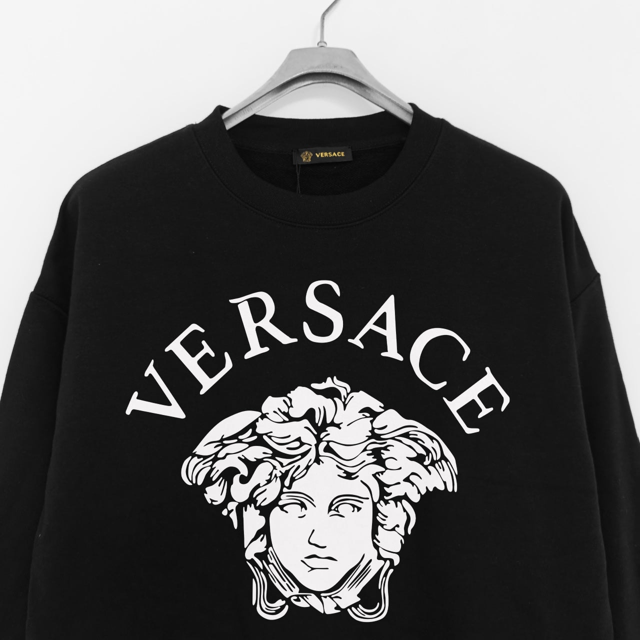 【VERSACE公式旗艦店】ご好評に付き再入荷！