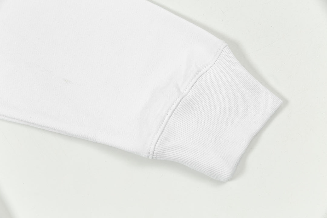 【PRADA公式旗艦店】ご好評に付き再入荷！！