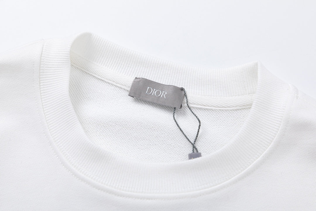 【 Dior 旗艦店】ご好評に付き再入荷！！
