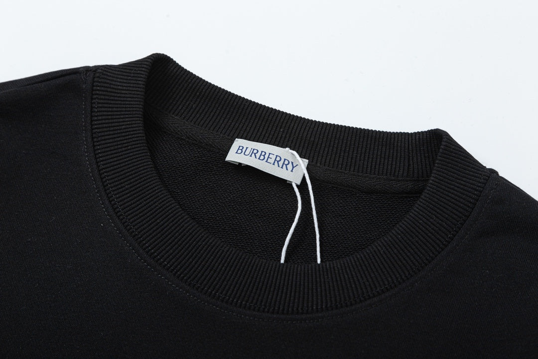 【 Burberry 旗艦店】ご好評に付き再入荷！！