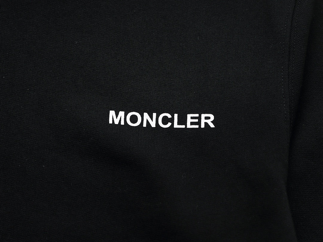 【MONCLER 公式旗艦店】ご好評に付き再入荷！！