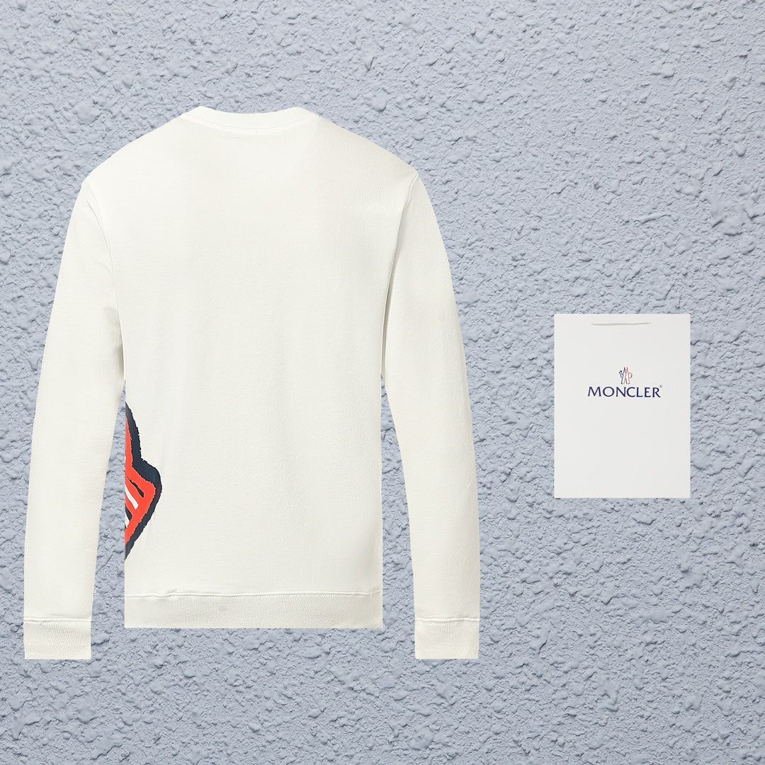 【MONCLER 公式旗艦店】ご好評に付き再入荷！！