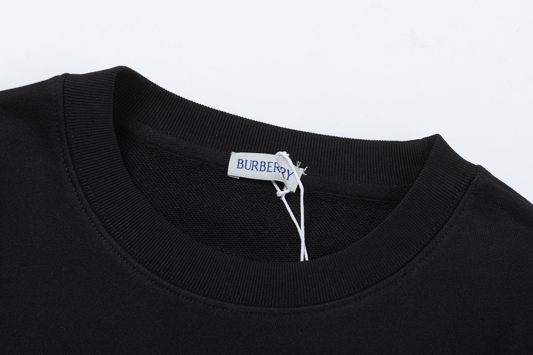 【 Burberry 旗艦店】ご好評に付き再入荷！！