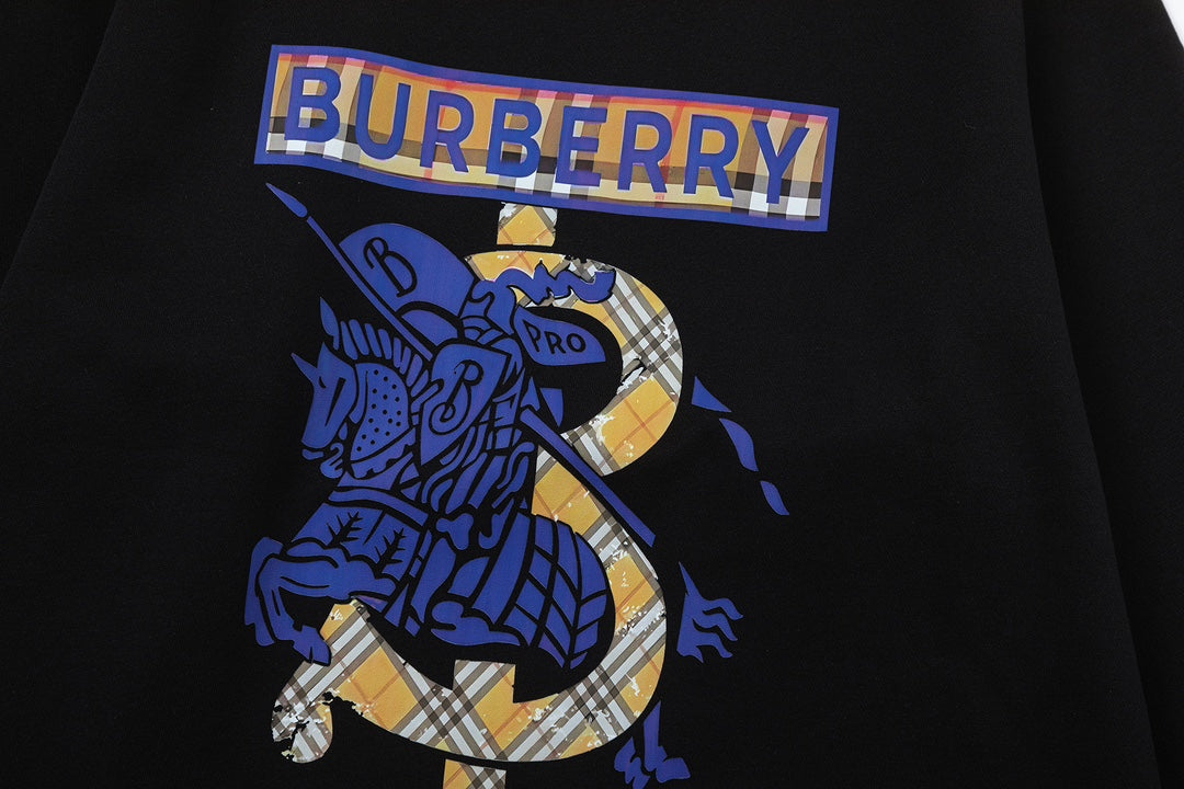 【 Burberry 旗艦店】ご好評に付き再入荷！！