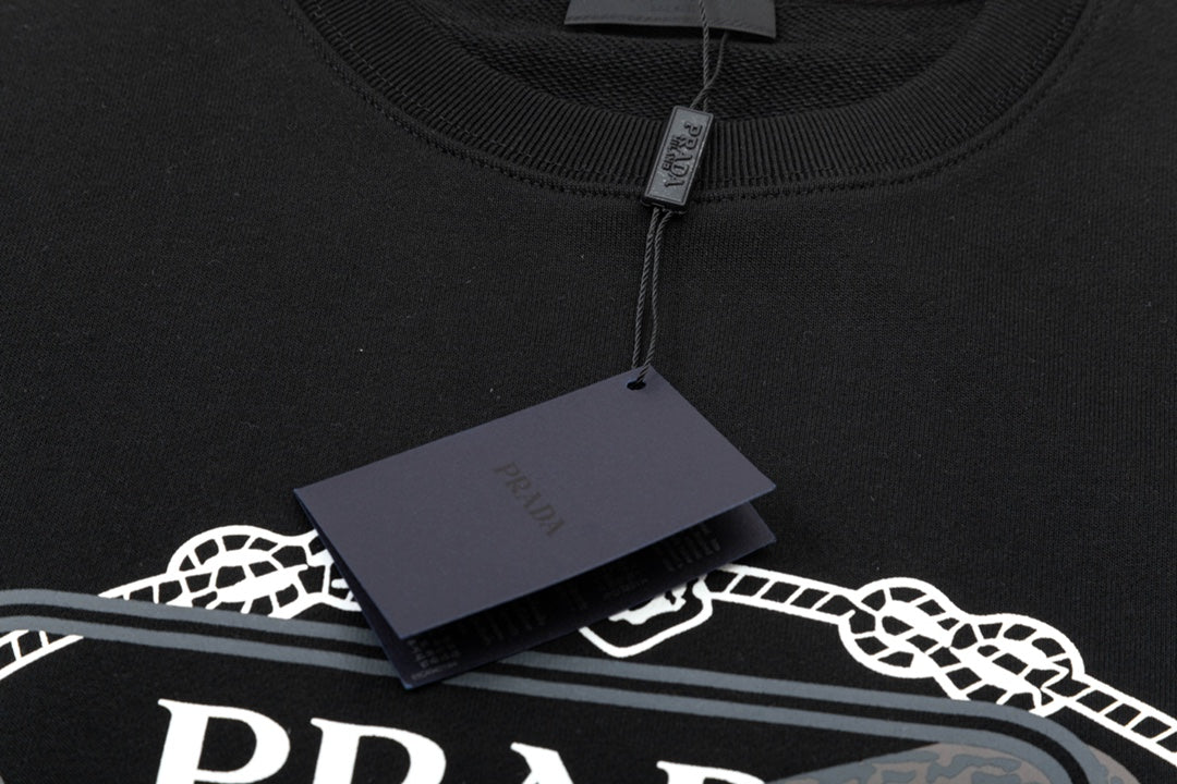 【PRADA公式旗艦店】ご好評に付き再入荷！！