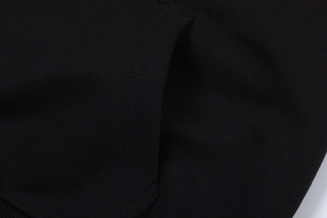 【 Celine 旗艦店】ご好評に付き再入荷！！