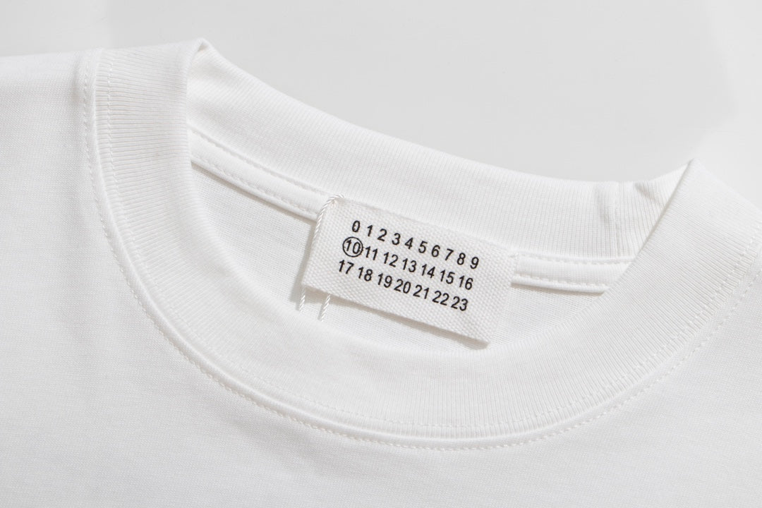【Maison Margiela 公式旗艦店】グッチ ご好評に付き再入荷！！